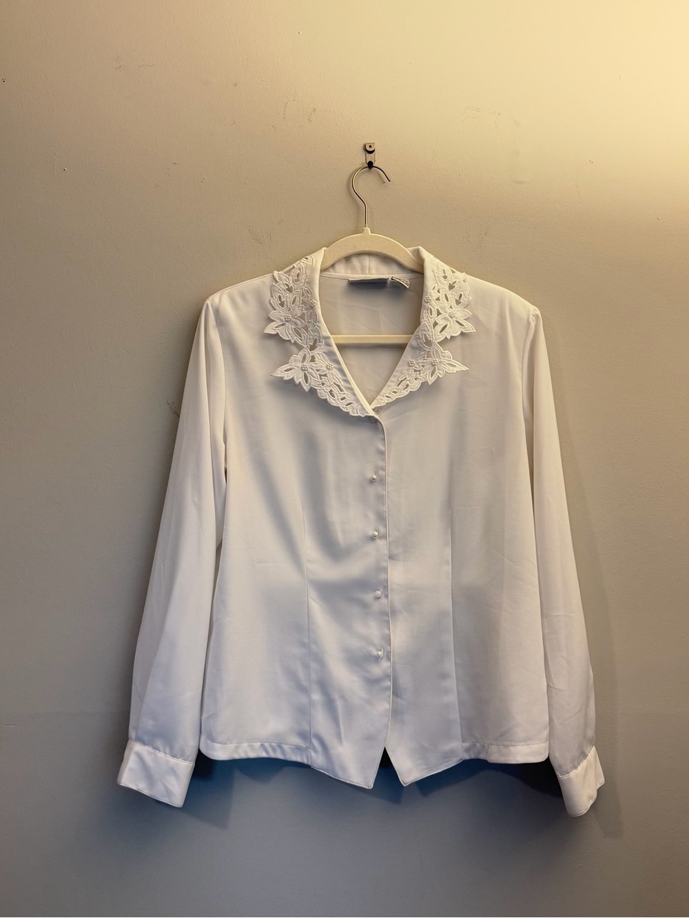 Women's White Button-Front Blouse with Lace Collar
